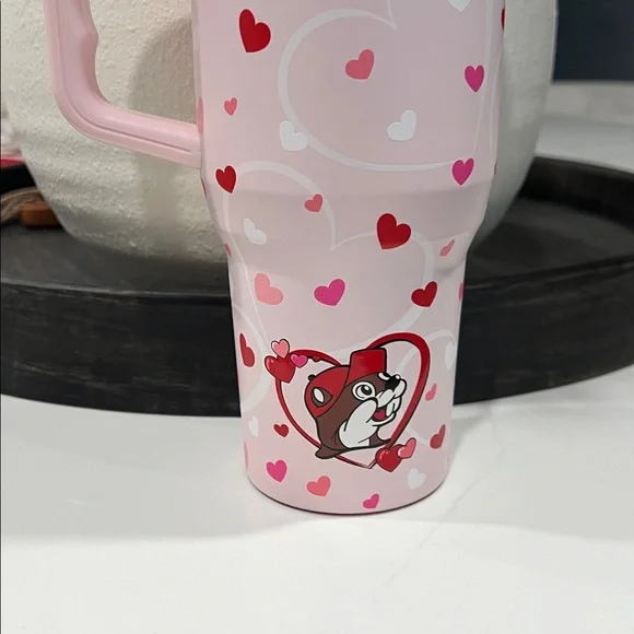 ❤️💕Cute. 2026 Valentine BUC-EES Tumbler.